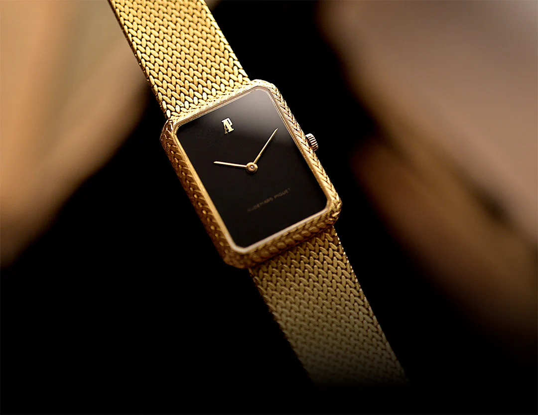 Timeless Icons, Expertly Curated